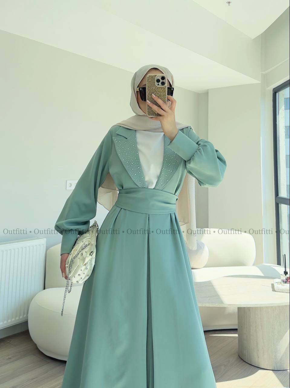 Pistachio suit