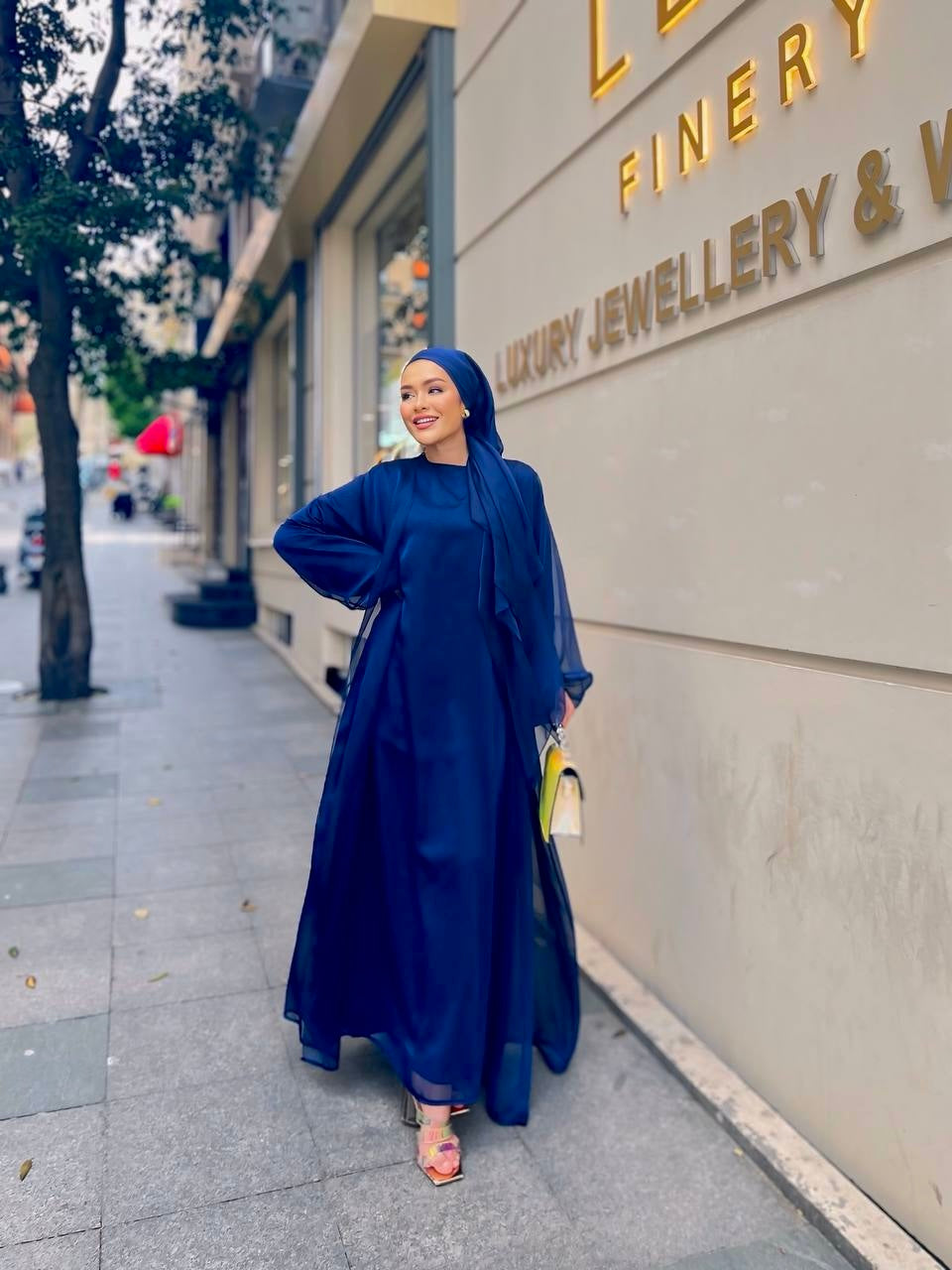 Salam Abaya
