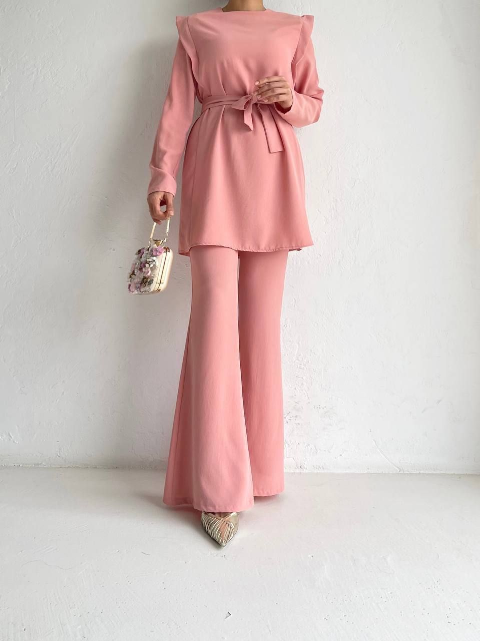 Ontha Suit